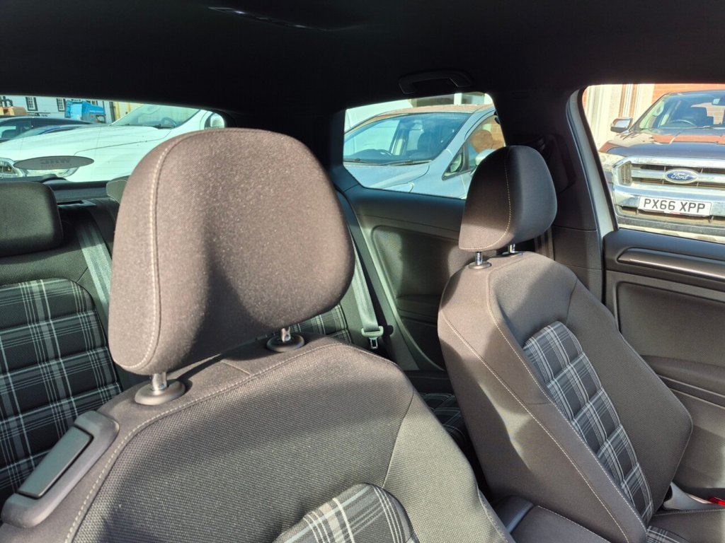 Used Volkswagen Golf 2019 for sale - 76604520: Photo 27