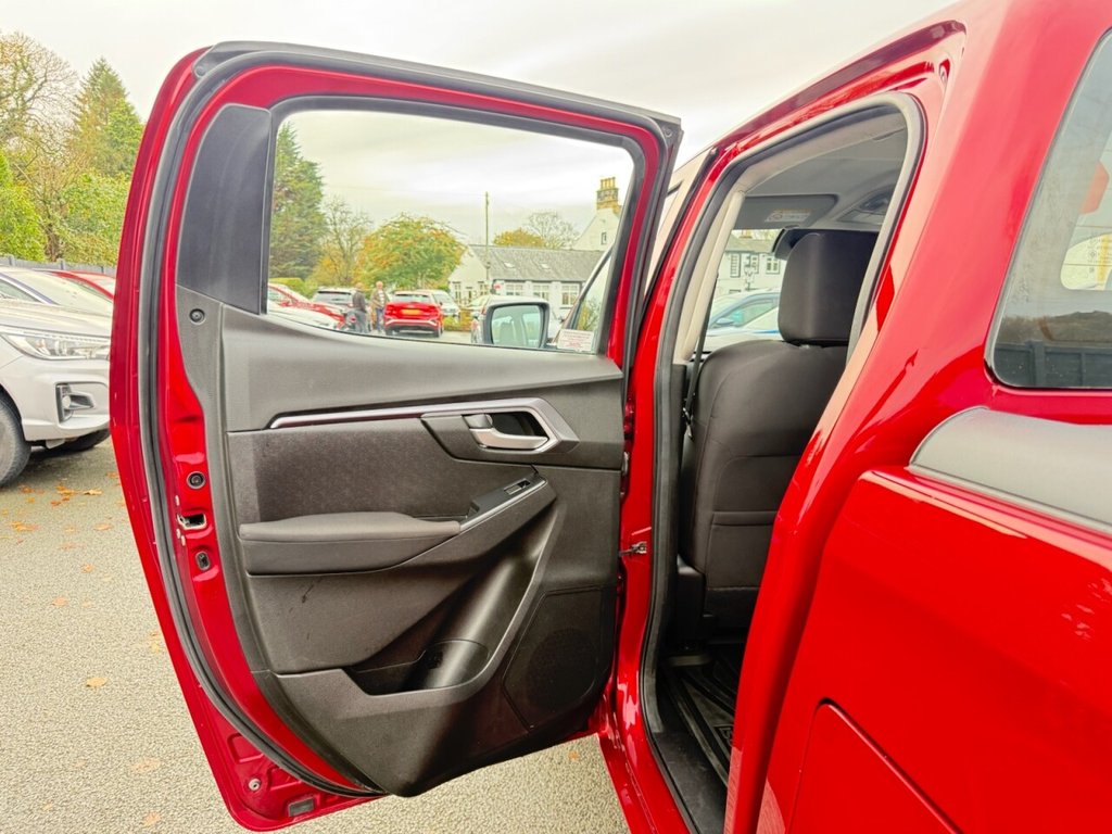 Used Isuzu D-Max 2022 for sale - 76552076: Photo 15