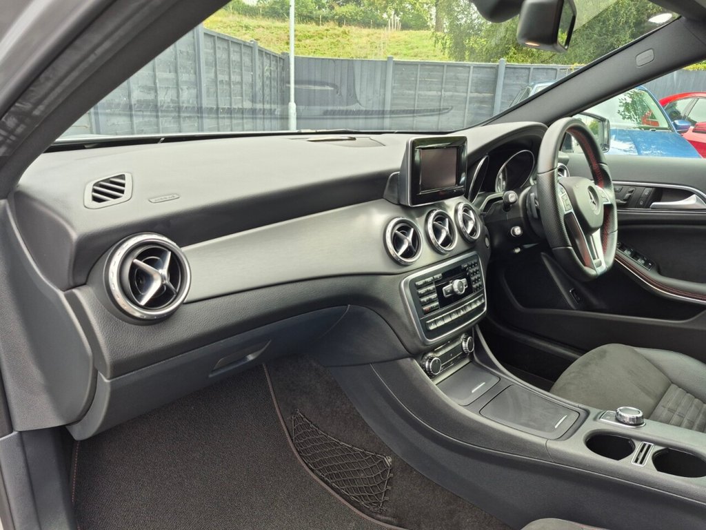 Used Mercedes-Benz GLA 2015 for sale - 76147490: Photo 18