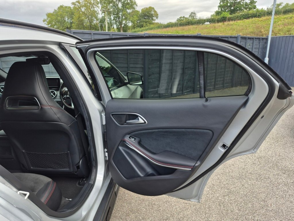 Used Mercedes-Benz GLA 2015 for sale - 76147490: Photo 38