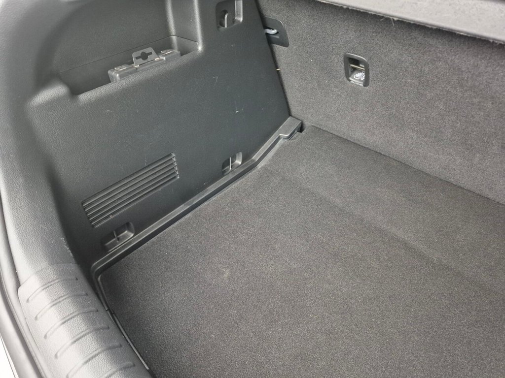 Used Kia Stonic 2020 for sale - 76105829: Photo 10