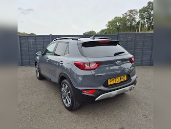 Used Kia Stonic 2020 for sale - 76105829: Photo 3