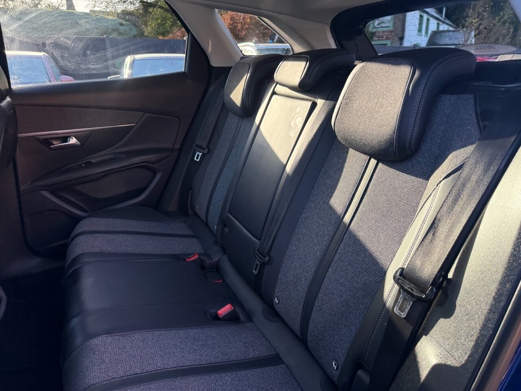 Used Peugeot 3008 2017 for sale - 76631730: Photo 11