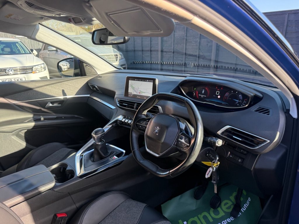 Used Peugeot 3008 2017 for sale - 76631730: Photo 26