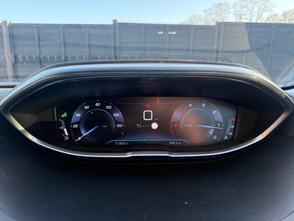 Used Peugeot 3008 2017 for sale - 76631730: Photo 29