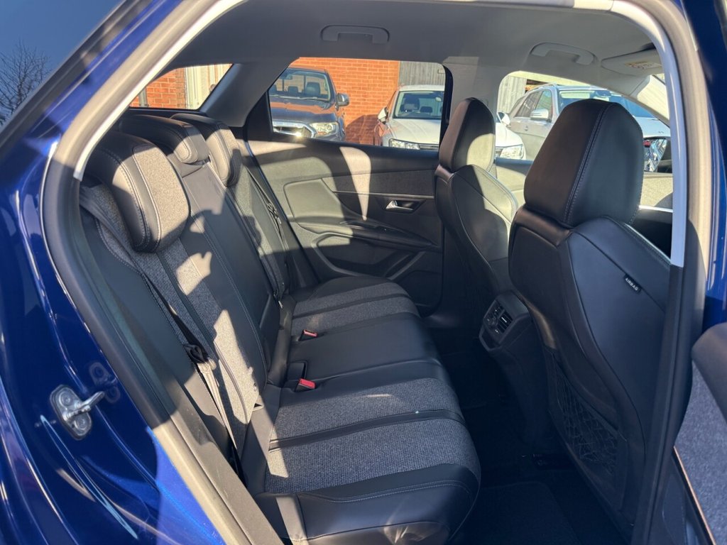 Used Peugeot 3008 2017 for sale - 76631730: Photo 33