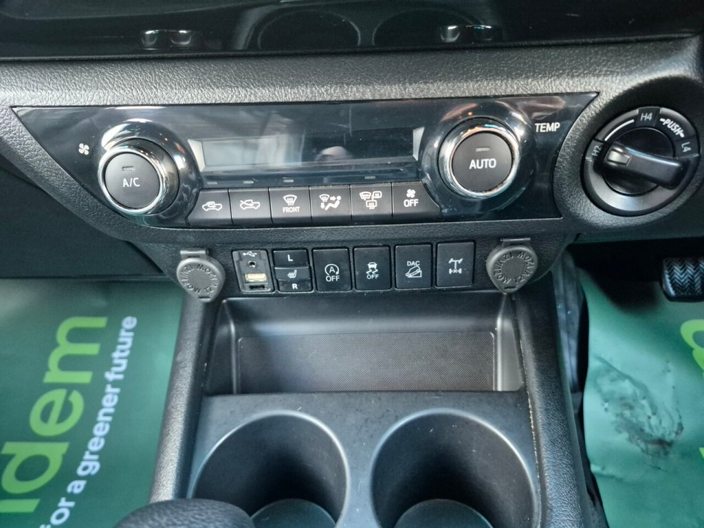 Used Toyota Hilux 2020 for sale - 76509918: Photo 26