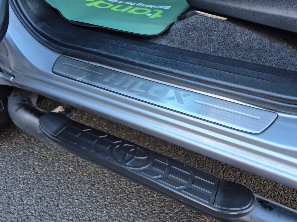 Used Toyota Hilux 2020 for sale - 76509918: Photo 32