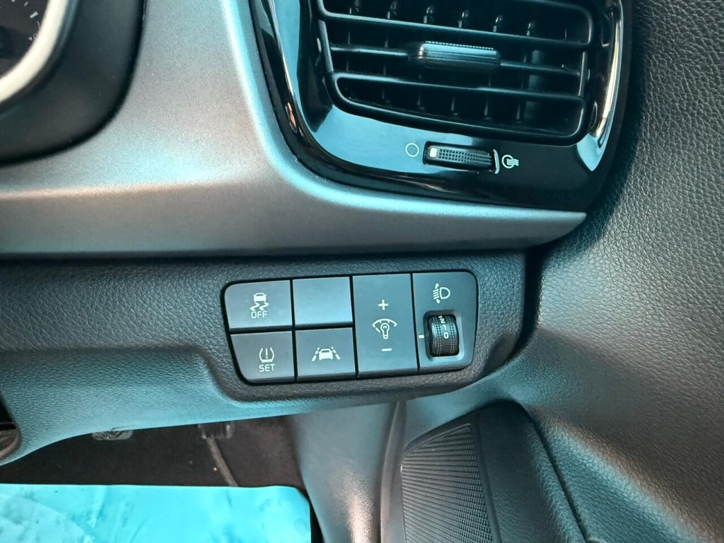 Used Kia Rio 2018 for sale - 75998094: Photo 21