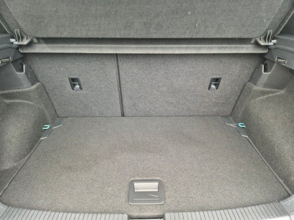 Used Volkswagen T-Cross 2023 for sale - 76962336: Photo 10