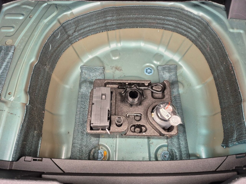 Used Volkswagen T-Cross 2023 for sale - 76962336: Photo 13