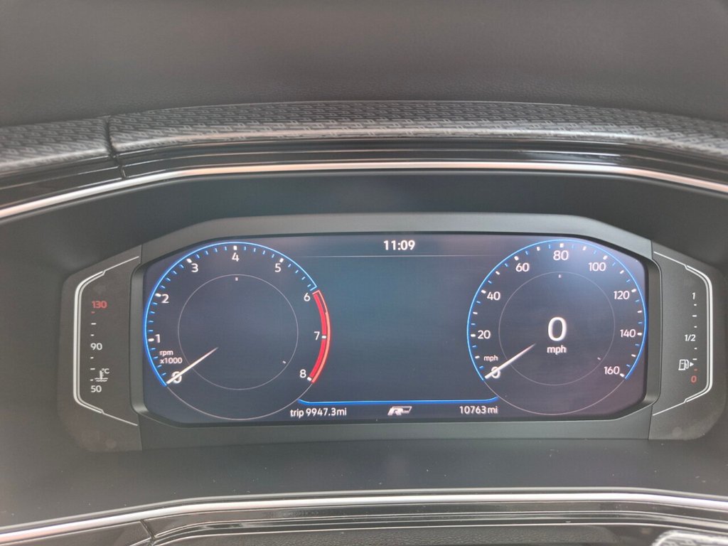 Used Volkswagen T-Cross 2023 for sale - 76962336: Photo 31