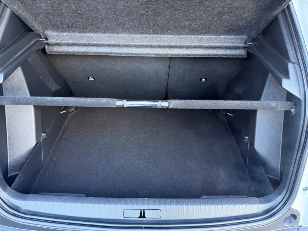 Used Peugeot 2008 2020 for sale - 77250532: Photo 11