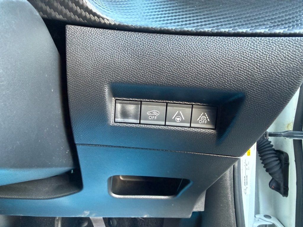 Used Peugeot 2008 2020 for sale - 77250532: Photo 37