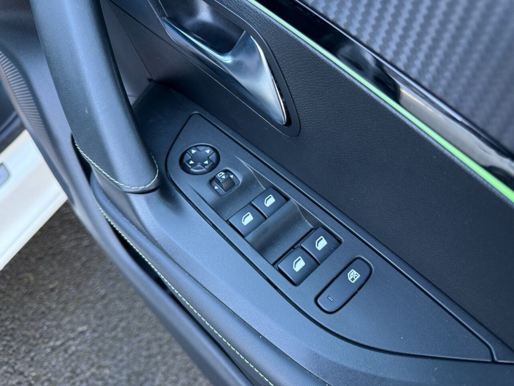 Used Peugeot 2008 2020 for sale - 77250532: Photo 39