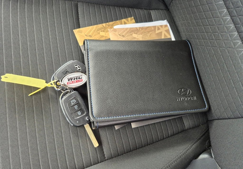 Used Hyundai i20 2021 for sale - 76439303: Photo 43