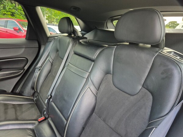Used Volvo XC60 2017 for sale - 76255952: Photo 19