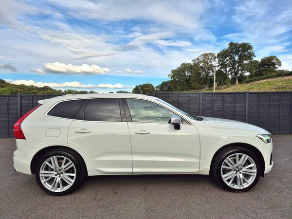 Used Volvo XC60 2017 for sale - 76255952: Photo 5