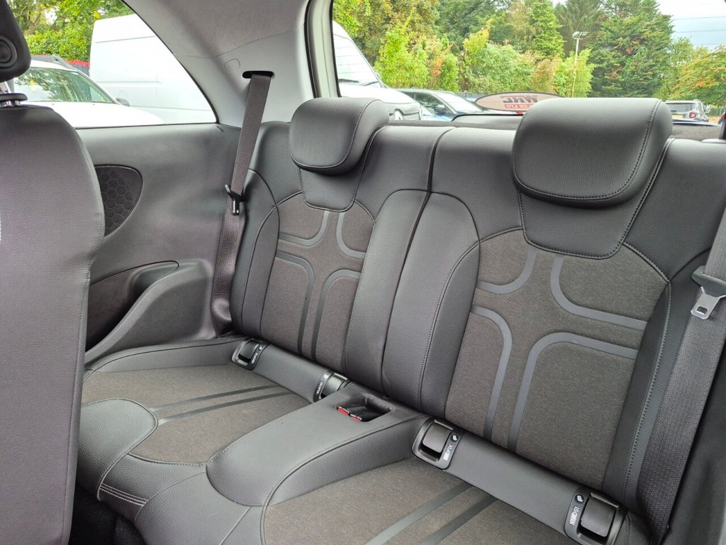 Used Vauxhall ADAM 2017 for sale - 76048661: Photo 12