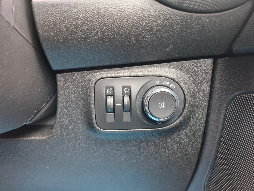 Used Vauxhall ADAM 2017 for sale - 76048661: Photo 24