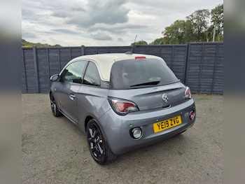 Used Vauxhall ADAM 2017 for sale - 76048661: Photo 3