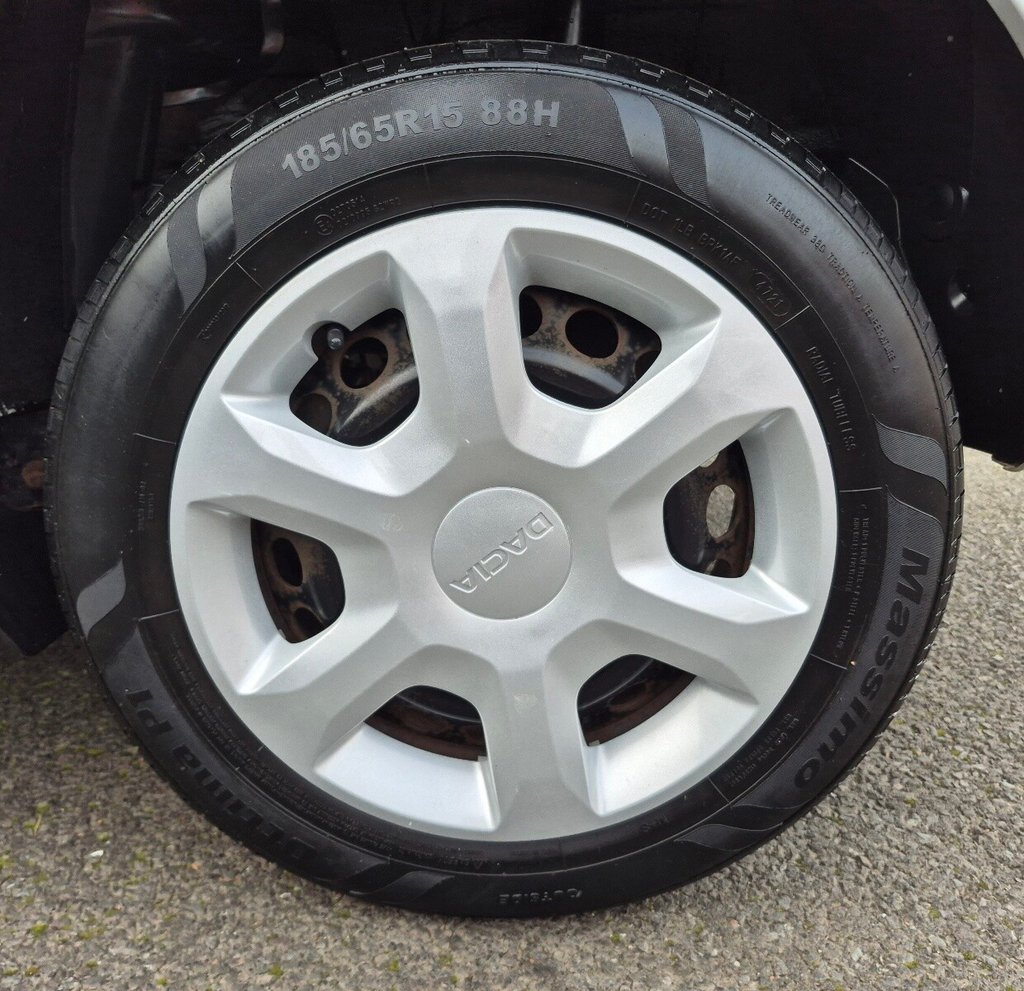 Used Dacia Sandero 2017 for sale - 76203439: Photo 36