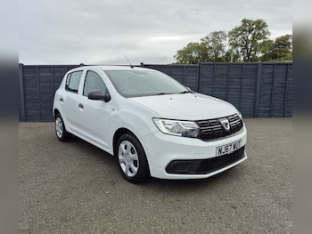 Used Dacia Sandero 2017 for sale - 76203439: Photo 4
