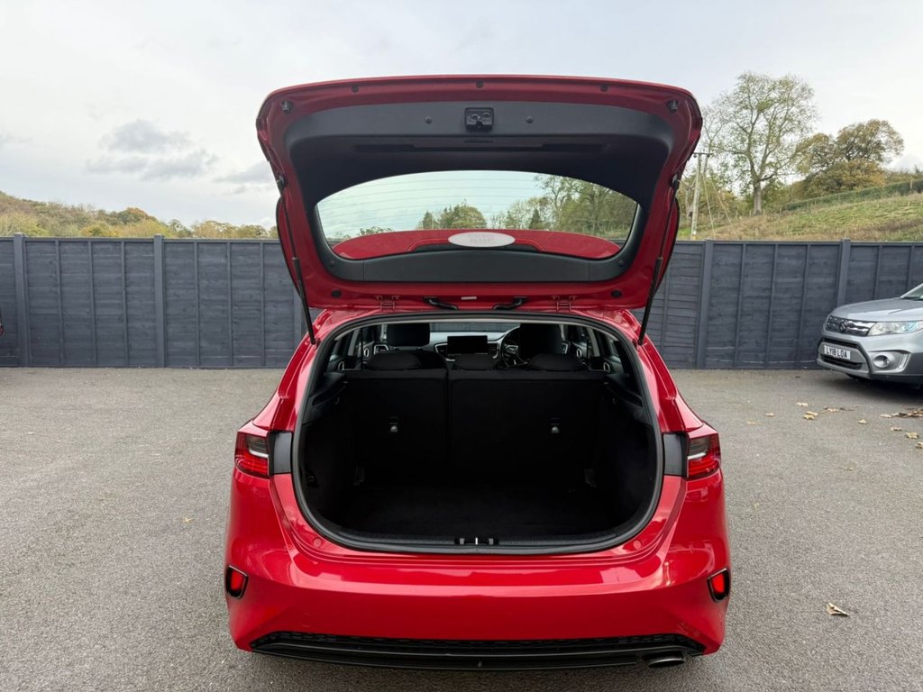 Used Kia Ceed 2021 for sale - 76345221: Photo 8