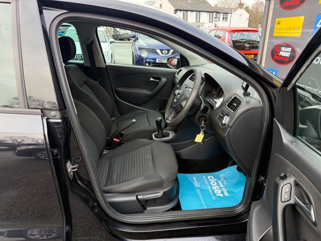 Used Volkswagen Polo 2011 for sale - 77111262: Photo 27