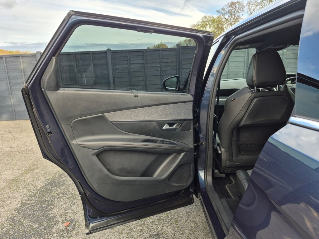 Used Peugeot 5008 2018 for sale - 76118797: Photo 16