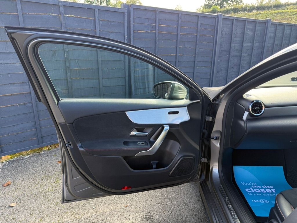 Used Mercedes-Benz A-Class 2018 for sale - 76266858: Photo 33