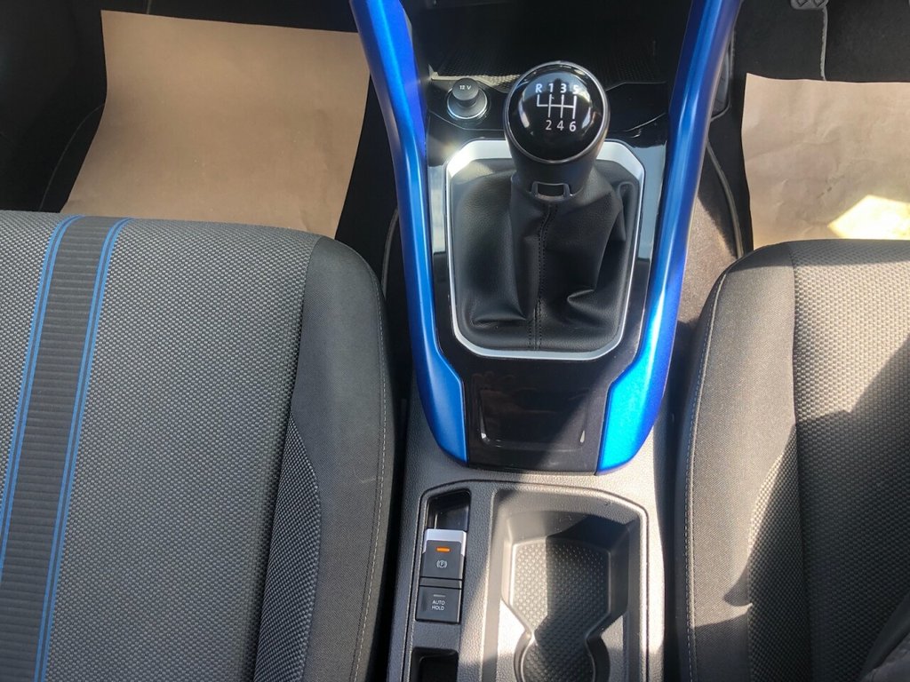 Used Volkswagen T-Roc 2019 for sale - 76535666: Photo 20