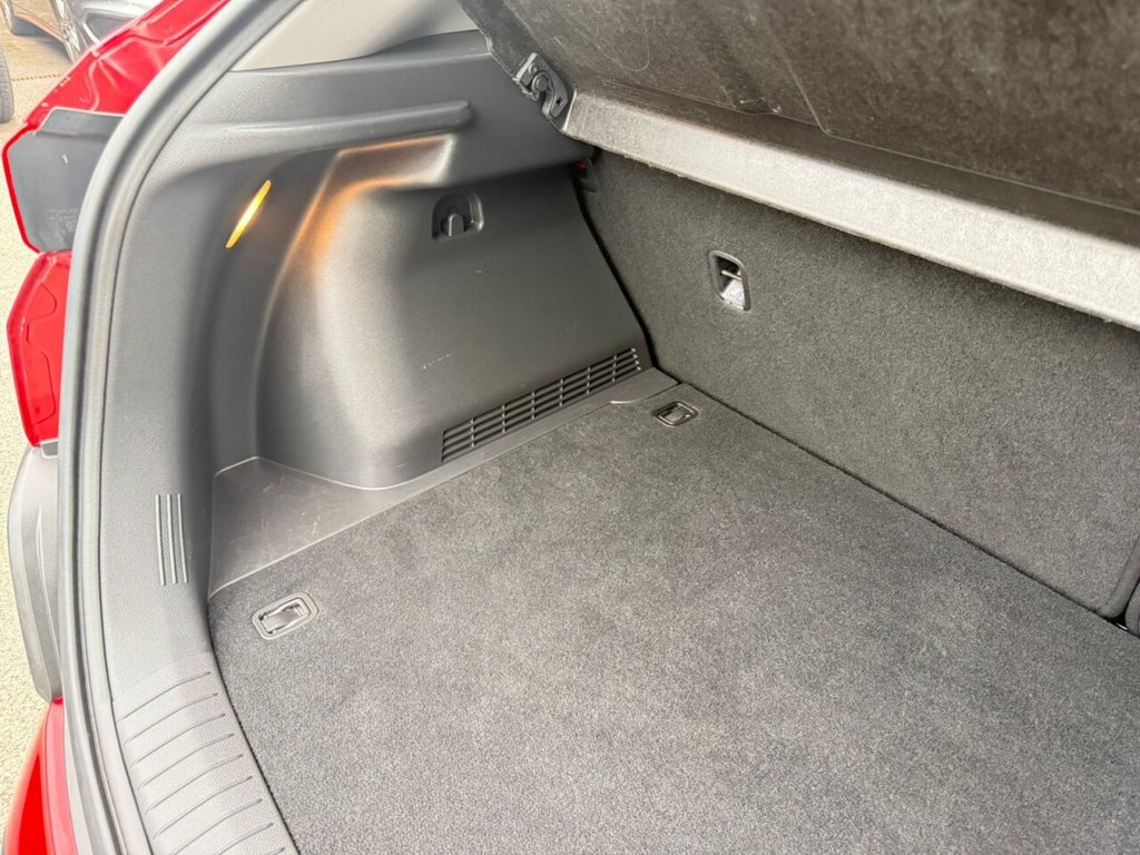 Used Hyundai KONA 2018 for sale - 76250135: Photo 10