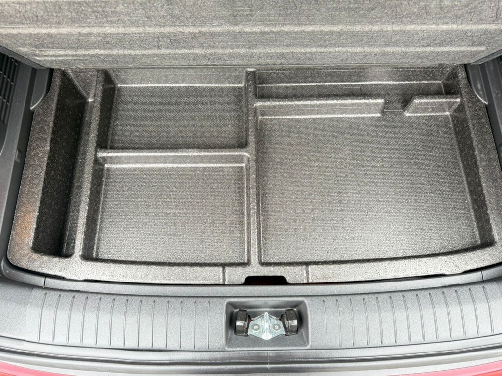 Used Hyundai KONA 2018 for sale - 76250135: Photo 12