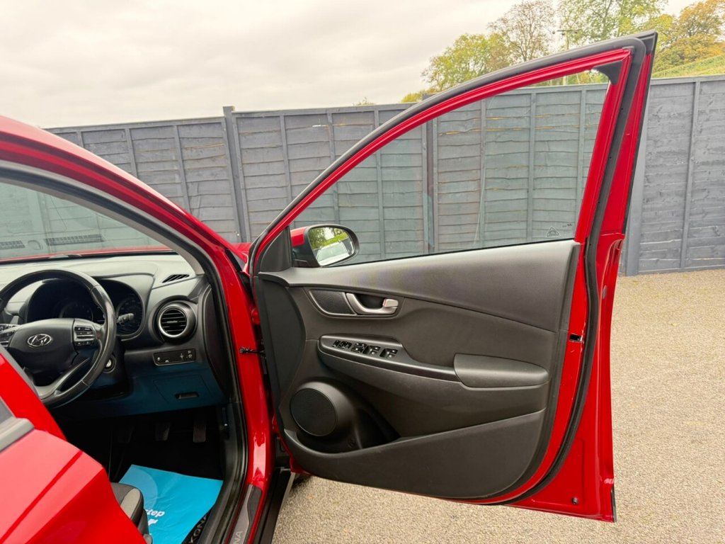 Used Hyundai KONA 2018 for sale - 76250135: Photo 32