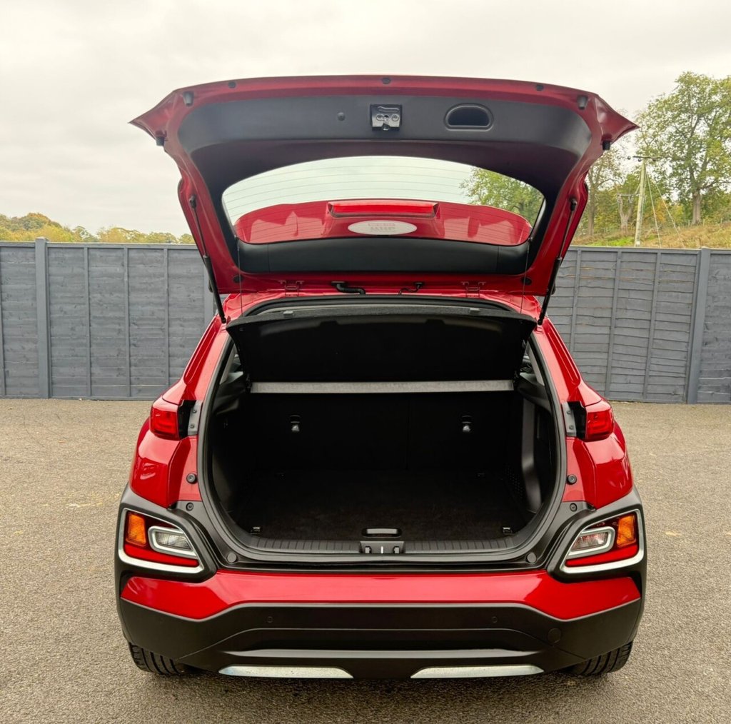 Used Hyundai KONA 2018 for sale - 76250135: Photo 8