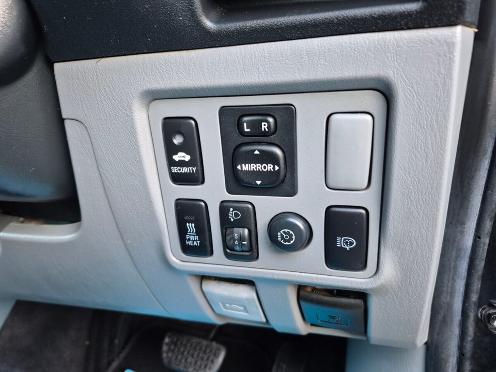 Used Toyota Hilux 2011 for sale - 76642786: Photo 29