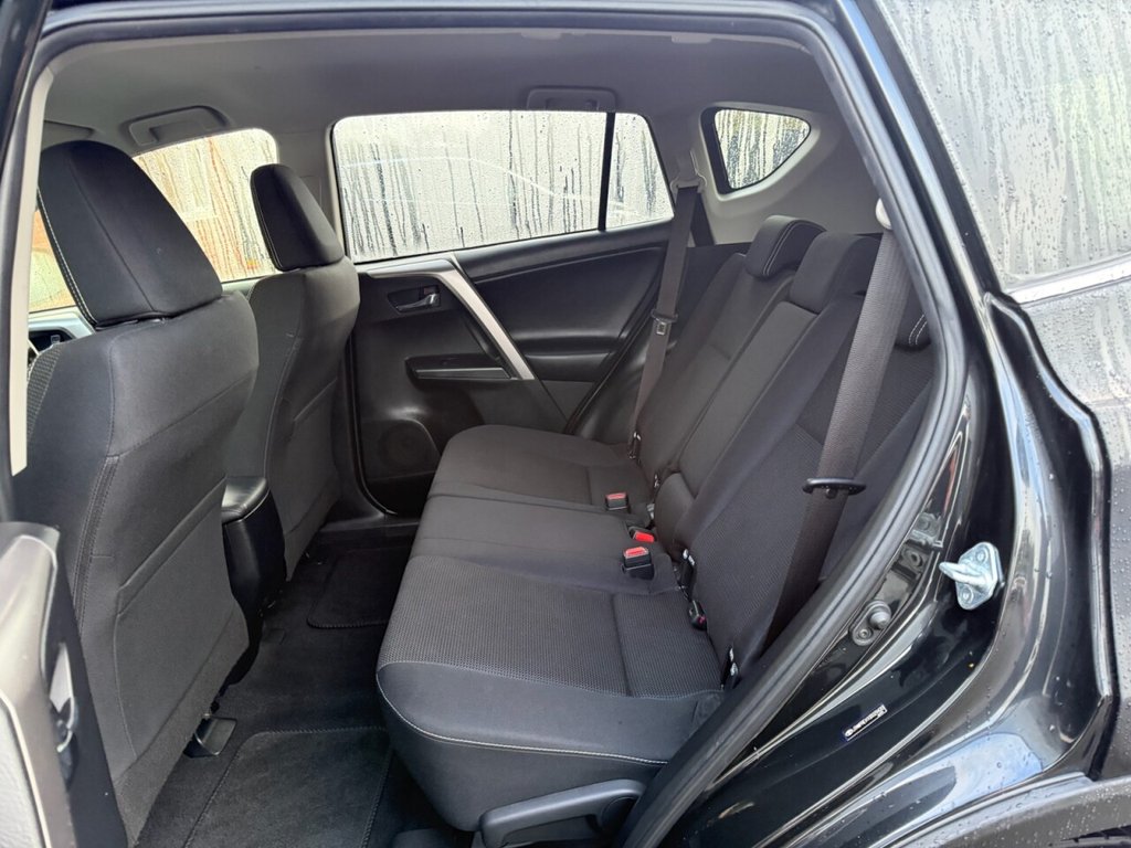 Used Toyota RAV4 2017 for sale - 76841157: Photo 14