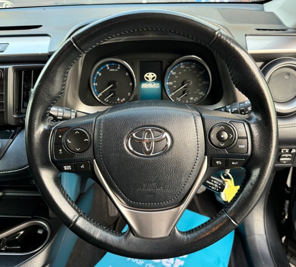 Used Toyota RAV4 2017 for sale - 76841157: Photo 27