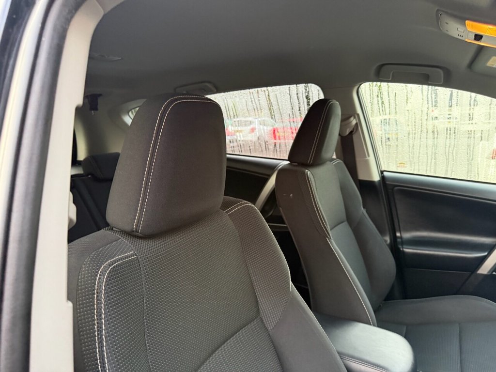 Used Toyota RAV4 2017 for sale - 76841157: Photo 29