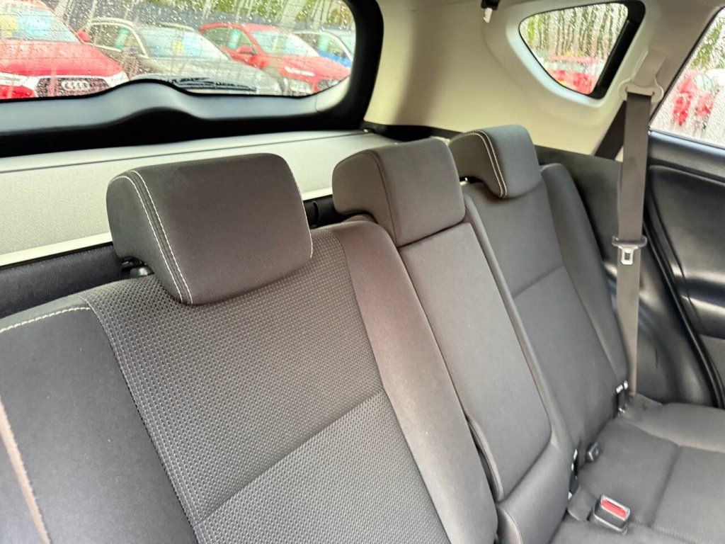 Used Toyota RAV4 2017 for sale - 76841157: Photo 34