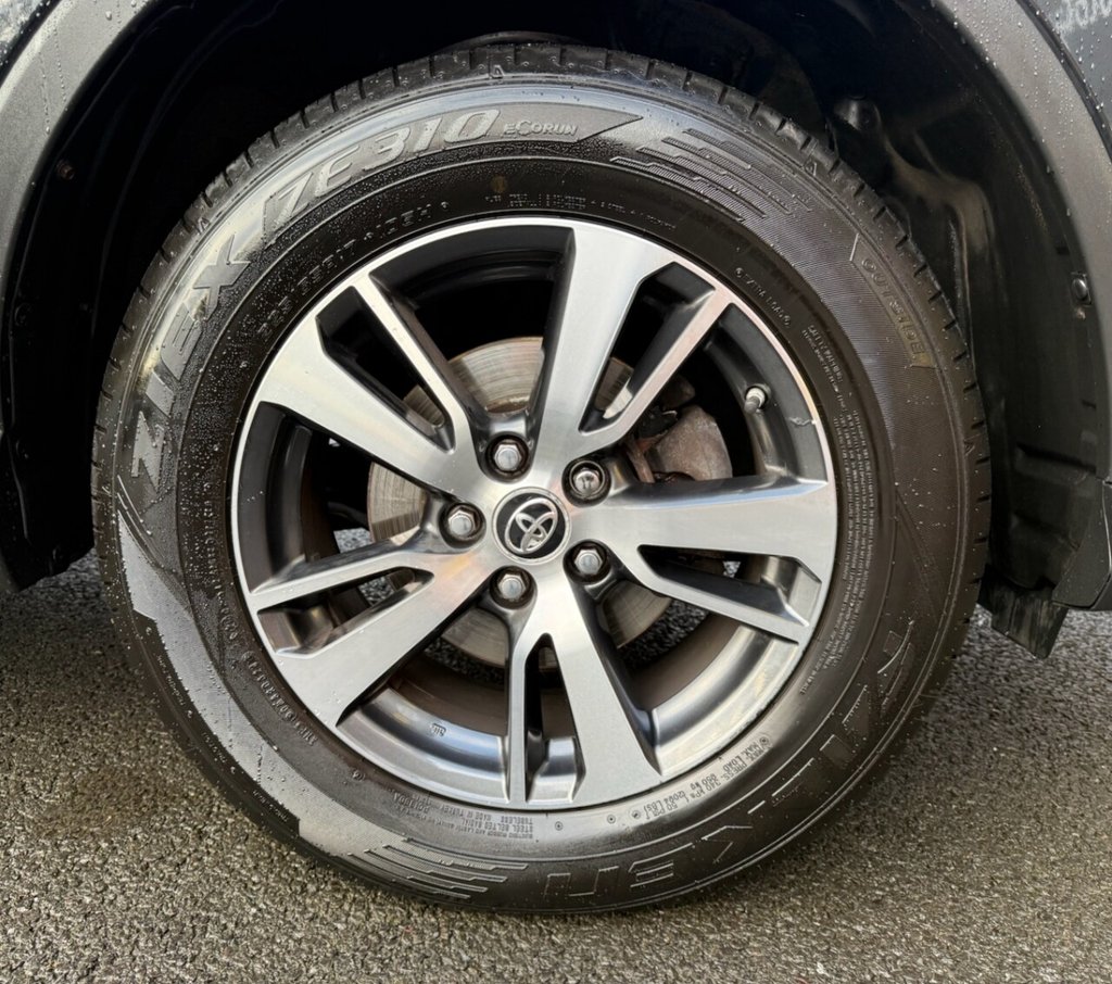 Used Toyota RAV4 2017 for sale - 76841157: Photo 37