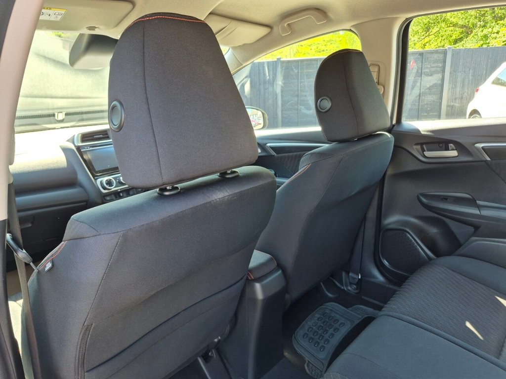 Used Honda Jazz 2019 for sale - 76535602: Photo 17