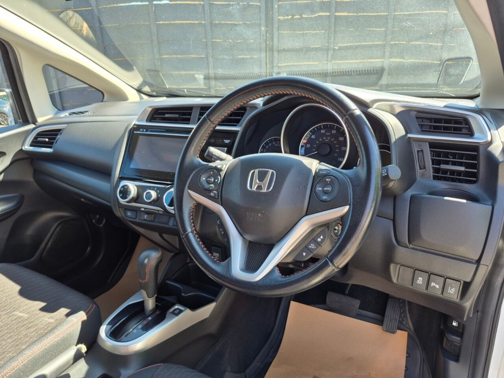Used Honda Jazz 2019 for sale - 76535602: Photo 29