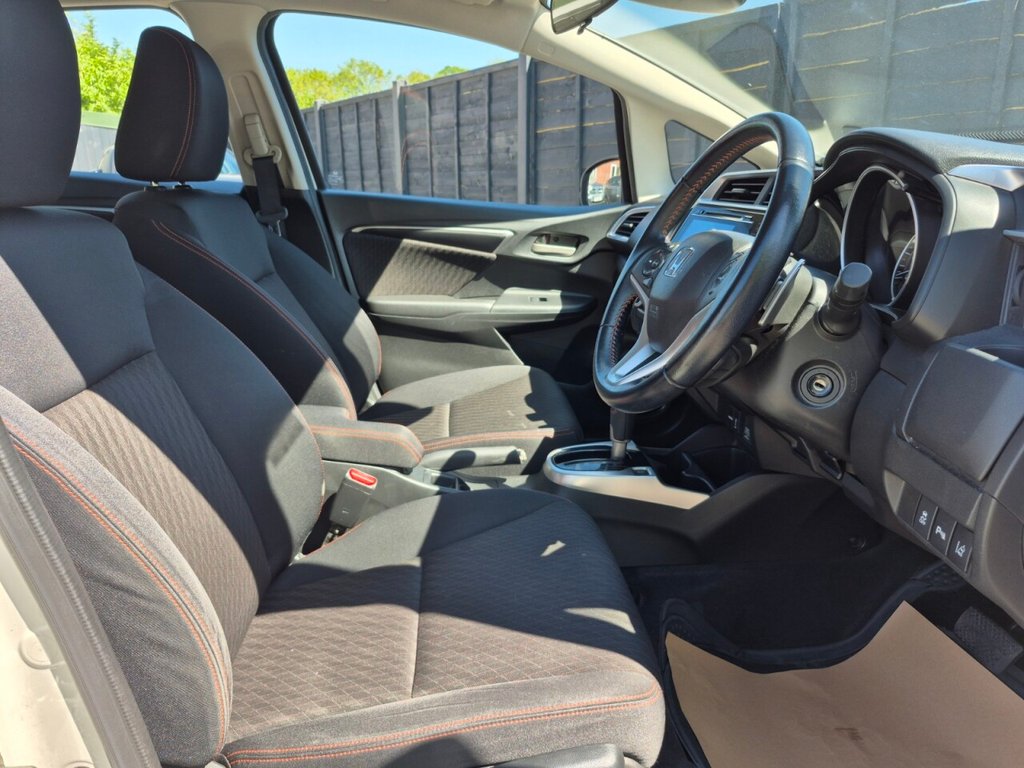 Used Honda Jazz 2019 for sale - 76535602: Photo 33