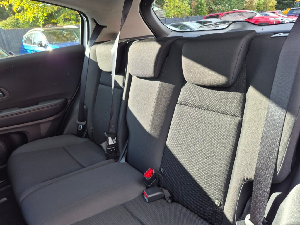 Used Honda HR-V 2020 for sale - 76333537: Photo 13