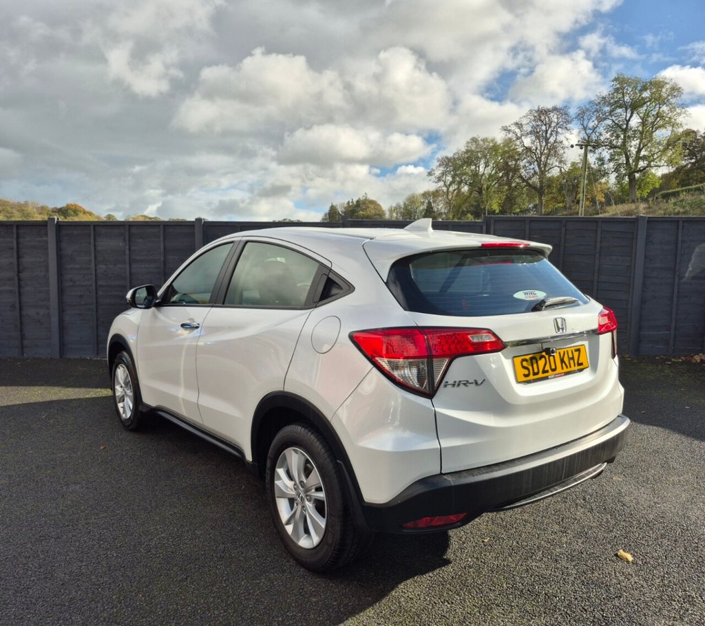 Used Honda HR-V 2020 for sale - 76333537: Photo 3