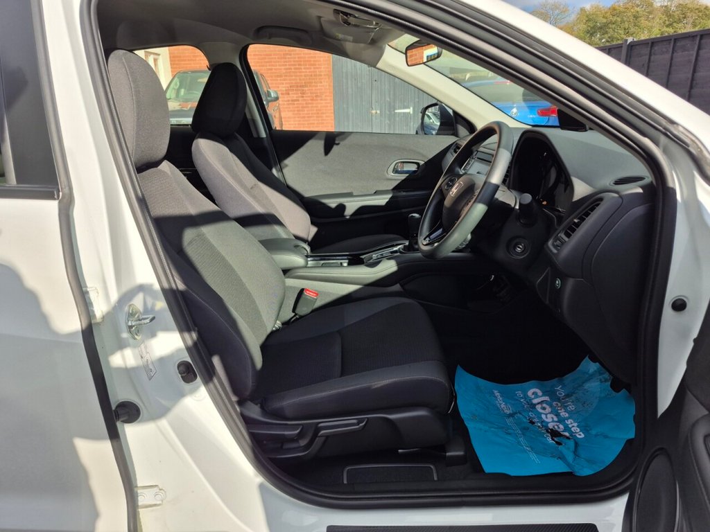 Used Honda HR-V 2020 for sale - 76333537: Photo 31