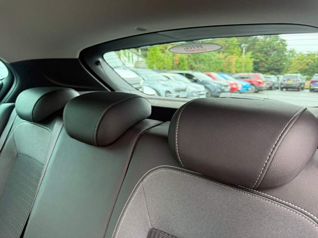 Used Vauxhall Astra 2021 for sale - 76118812: Photo 11