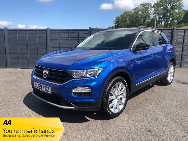 Used Volkswagen T-Roc 2019 for sale - 75221326: Photo 1